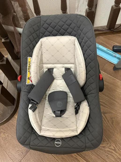 Happy Baby Автолюлька Happy Baby Skyler V1 (до 13 кг), 13 кг