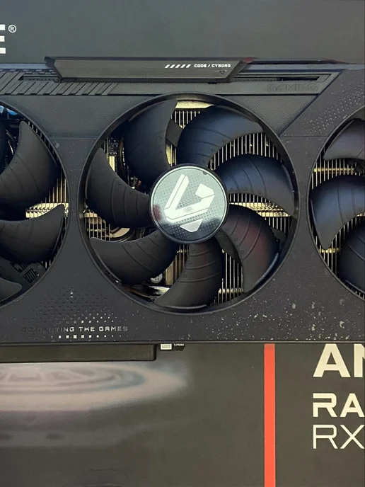 Gigabyte Видеокарта AMD Radeon RX 9070 GRE GAMING OC 12G, черный, фото 2