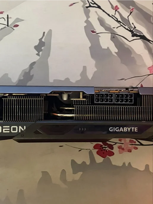 Gigabyte Видеокарта AMD Radeon RX 9070 GRE GAMING OC 12G, черный, фото 5